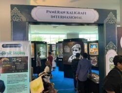 Lukisan Jokowi dan Prabowo di Stan MTQ Nasional di Samarinda, Dijual Rp 1 Miliar
