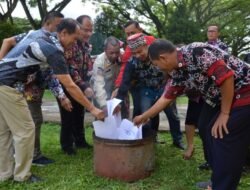 Ribuan Arsip Kutai Barat Lewati Masa Retensi, Dibakar