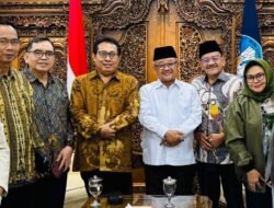 Ketum Firdaus Bersama Pengurus SMSI Pusat Audiensi dengan Mendikdasmen Abdul Mu’ti