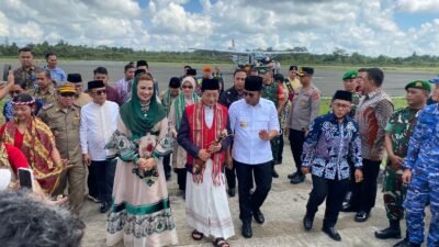 Menteri Agama ke Kubar, Ribuan “Disunat”
