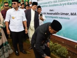 Menag RI Bangun Madrasah di Ponpes Assalam Kubar