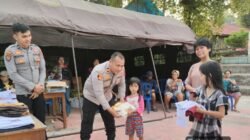 Polres Salurkan Bantuan Pakaian untuk Korban Longsor di Muara Bunyut
