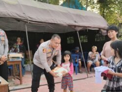 Polres Salurkan Bantuan Pakaian untuk Korban Longsor di Muara Bunyut